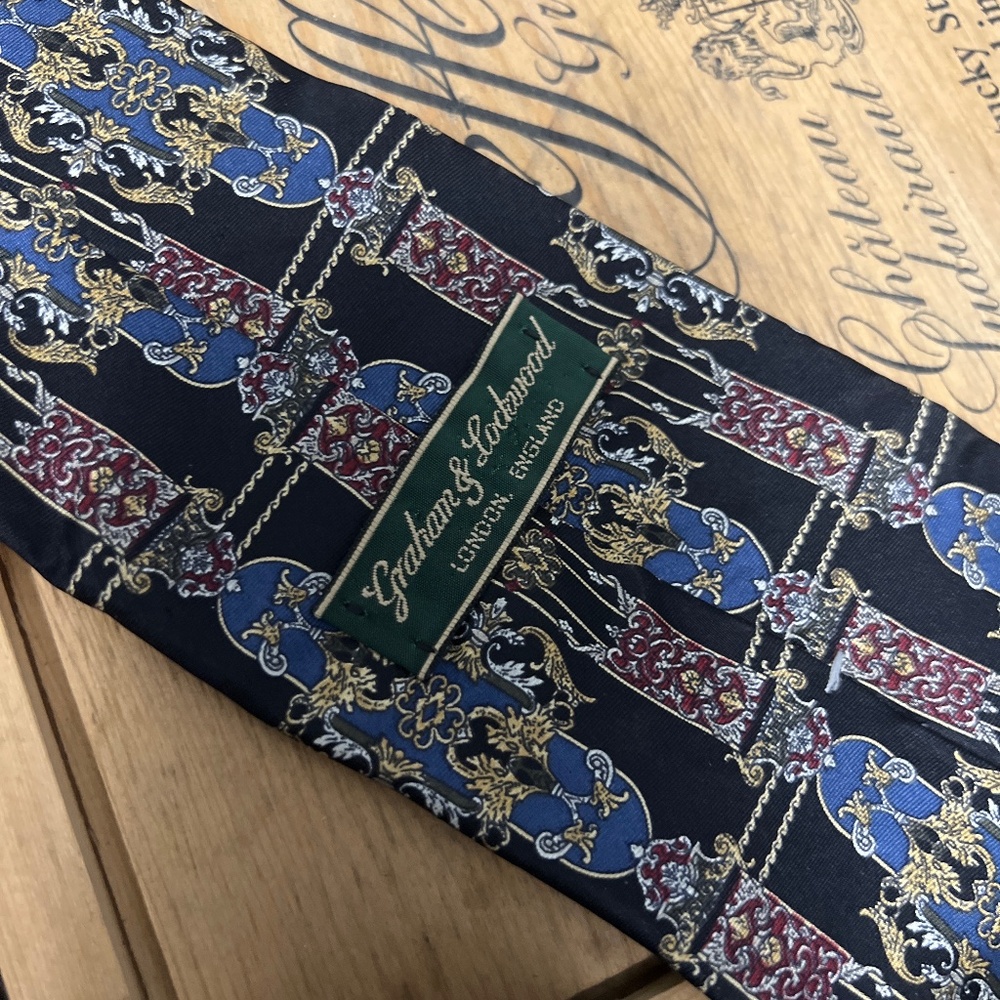 Baroque print formal silk tie